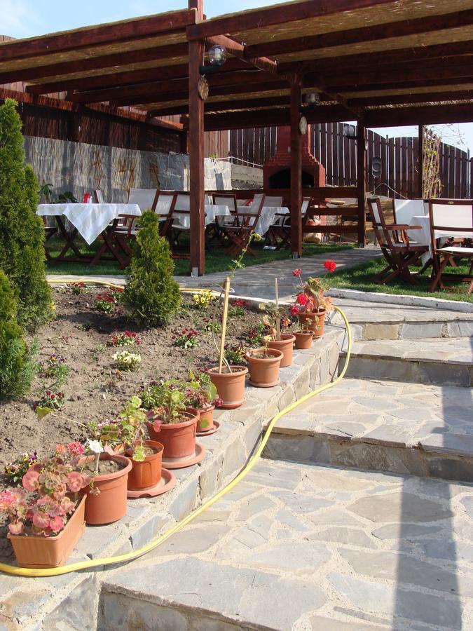 Pensiunea Taverna Bucium Yaş Dış mekan fotoğraf