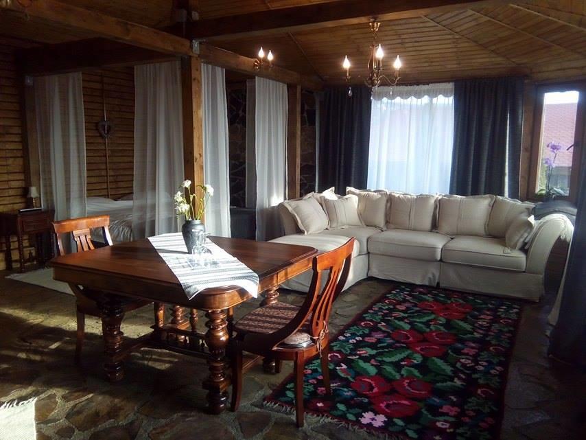 Pensiunea Taverna Bucium Yaş Dış mekan fotoğraf